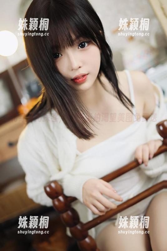 72斯 化身时尚探客,72斯街拍渴望美图免费送给你!