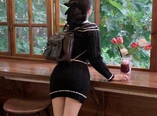 探索72斯的写真资源，揭开‘不和谐的美’背后的奇特魅力！
