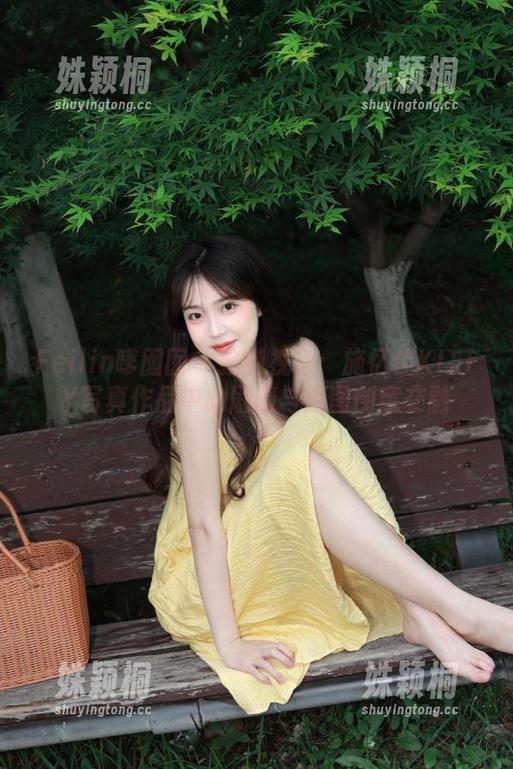 Feilin嗲囡囡-施忆佳KITTY Feilin嗲囡囡 - 独特视角:施忆佳KITTY写真作品中的剧情与原图创意交融