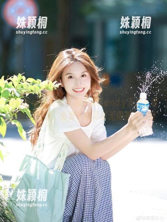 HuaYang花漾-周于希Sandy HuaYang花漾 - 周于希Sandy天使写真集全新上线,免费下载尽享无限视觉享受