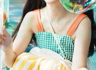 HuaYang花漾 – 小海臀Rena办公室写真图片全免费发布，带你走进美丽的艺术世界！