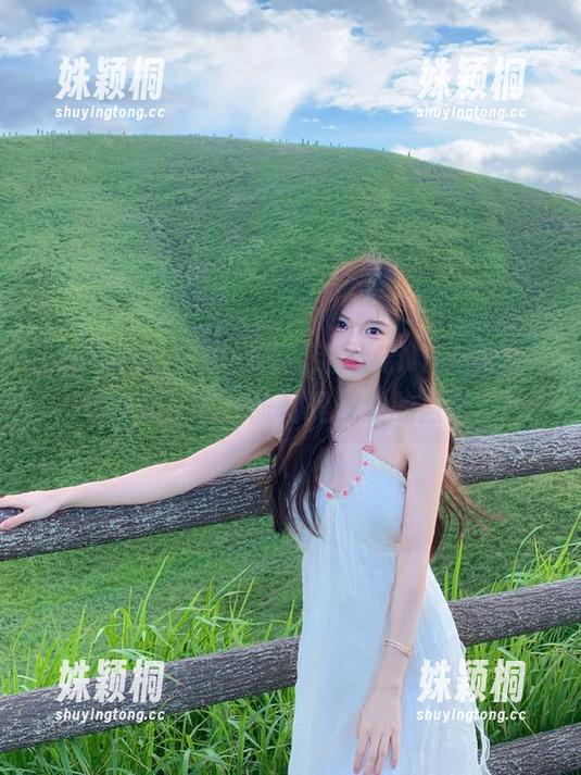 HuaYang花漾 - 最新张思允Nice美足写真合集：每一张都是视觉的盛宴！