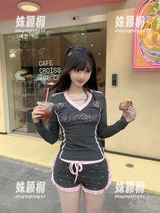 MFStar模范学院-柳侑绮Sevenbaby MFStar模范学院 - 精选柳侑绮Sevenbaby少女套图:让我们一起走进她的梦幻世界,感受无尽的青春魅力!