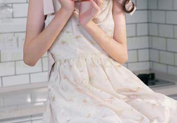 MFStar模范学院 – 白子嫣nicky最新旗袍写真原图发布，展现古典美人的独特风采