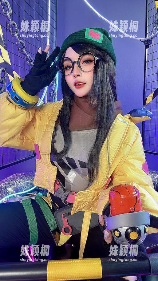 优雅清纯：SayoMomo高清写真合集，展现绝美瞬间
