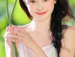 TGOD推女神 – 午夜梦回：吕梦玉清纯的高清写真图包，感受时光留驻