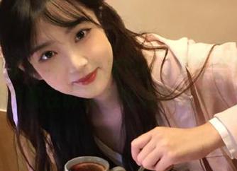 TGOD推女神 – 尤美Yumi奶牛合集：艳丽图片仿佛在诉说着牧场的秘密与欢乐！