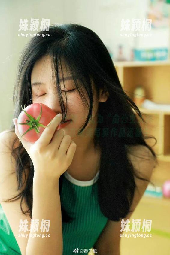 TouTiao头条女神-俞公主 TouTiao头条女神 - 成为“俞公主女神”的粉丝,沉浸在绝美写真作品资源中