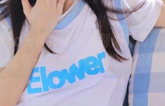 TouTiao头条女神 – 定制娜露的童颜瞬间，让每一张图片都诉说甜美故事