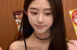 UGirls尤果网 – 细腻展现“周心情”的连衣裙魅力，邀请你观看精美写真图片！