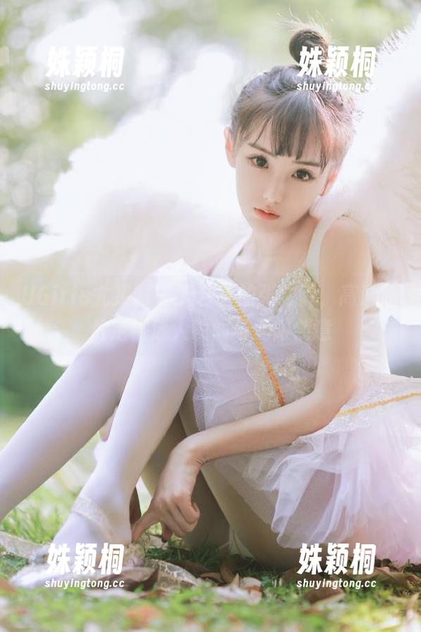 UGirls尤果网-张之龄 UGirls尤果网 - 天台上的张之龄,高清照片定格迷人瞬间与无限创意