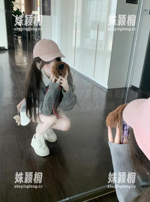 UGirls尤果网 - 徐梓伊夏日写真更新，捕捉夏天的每一个动人瞬间