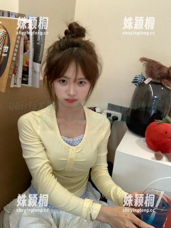 UGirls尤果网-谭晓彤 UGirls尤果网 - 免费下载谭晓彤肉丝系列写真,开启美好视觉之旅