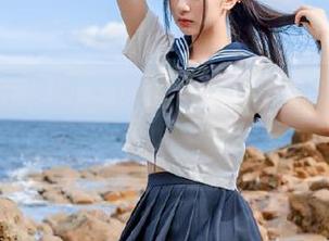 UGirls尤果网 – 谭晓彤与白衬衫的唯美写真：每一幅图片都是一首动人的恋曲哦！