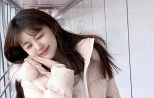 UGirls尤果网 – 原图独家分享！让我们一起欣赏陈七七的肉丝写真，感受迷人的视觉冲击！