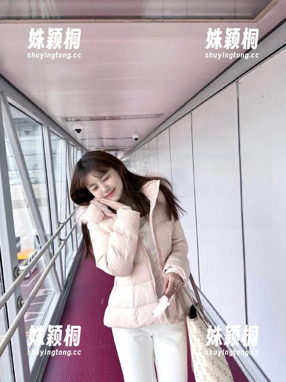 UGirls尤果网-陈七七 UGirls尤果网 - 原图独家分享!让我们一起欣赏陈七七的肉丝写真,感受迷人的视觉冲击!