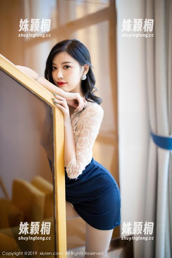 UGirls尤果网-黛斯羽 UGirls尤果网 - 探秘黛斯羽网袜的定制作品,感受她独特视角下的写真艺术之美