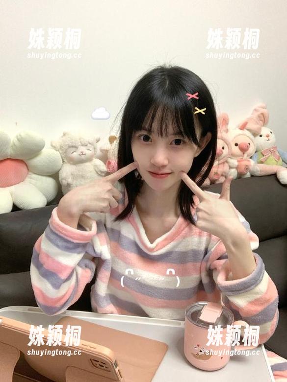 XIAOYU语画界 - 完美记录：安可儿经典自拍原图与精美图包分享！