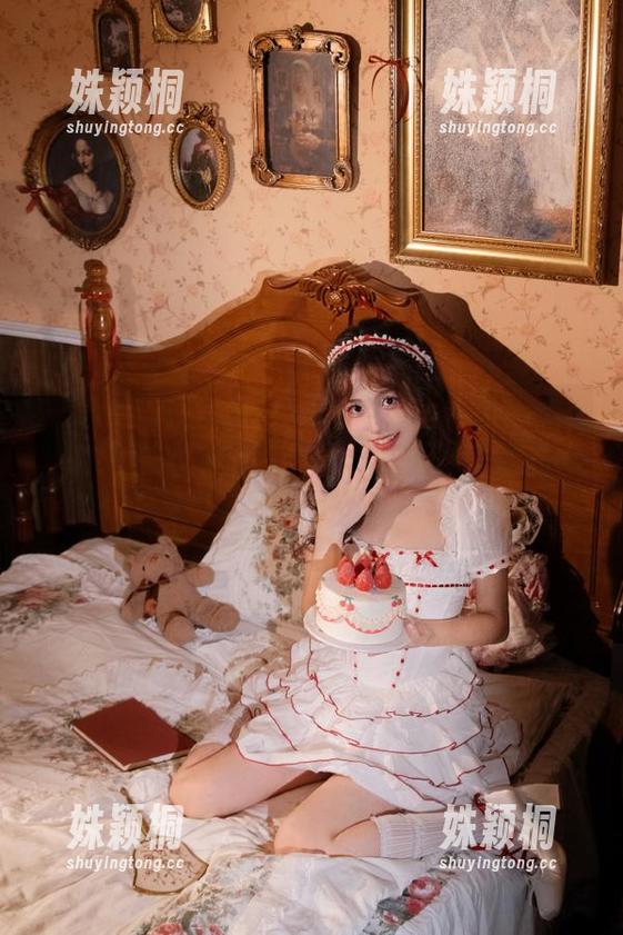 XIAOYU语画界-小海臀Rena XIAOYU语画界 - 时尚先锋小海臀Rena丝袜写真集精选,带你领略另类风情的视觉震撼