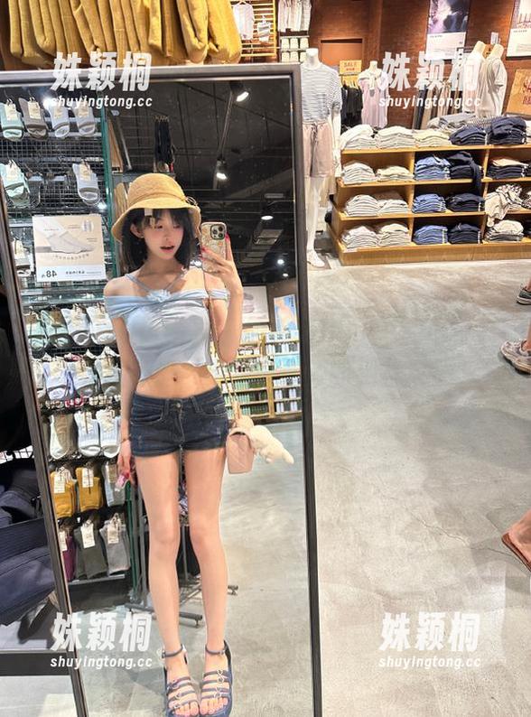 XIAOYU语画界 - 徐莉芝Booty的牛仔裤私拍奇迹，资源带你领略别样风情