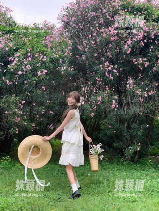 XINGYAN星颜社-李丽莎 XINGYAN星颜社 - 从李丽莎的私拍旅拍中找到灵感,美图陪你踏上寻找美的旅程!