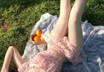 XINGYAN星颜社 – 潘思沁牛仔裤写真资源大放送，时尚与俏皮齐飞！
