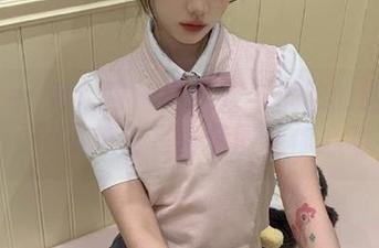 Xiuren秀人网 – 高跟鞋与优雅的结合：Angela小热巴写真套图让你心动不已