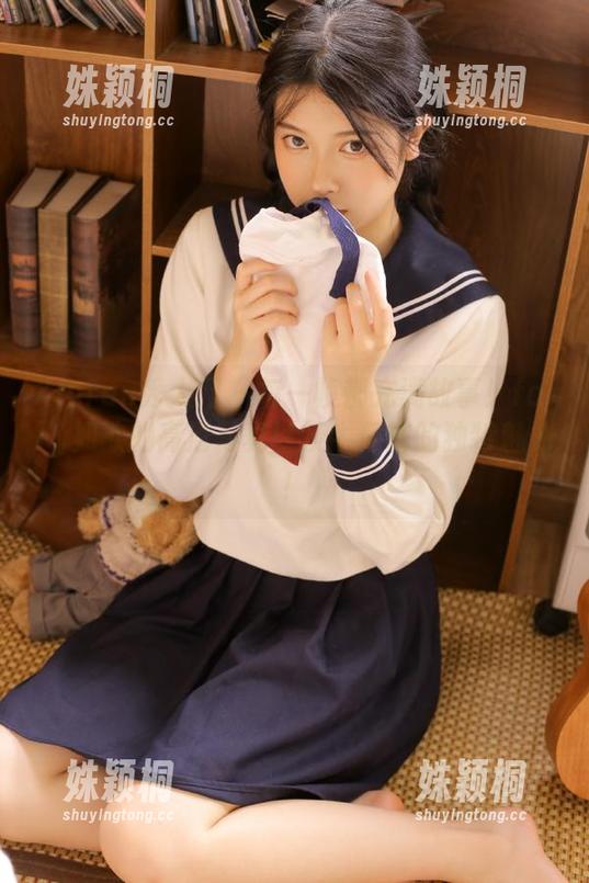 Xiuren秀人网-fairy如歌 Xiuren秀人网 - 每一帧都充满故事!fairy如歌的高清写真以及牛仔裤的独特魅力!