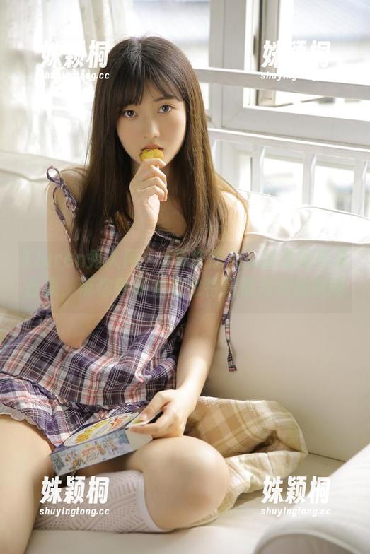 Xiuren秀人网 - z杯悠悠兔女郎最新写真合集，带你领略她的独特风情与动感瞬间