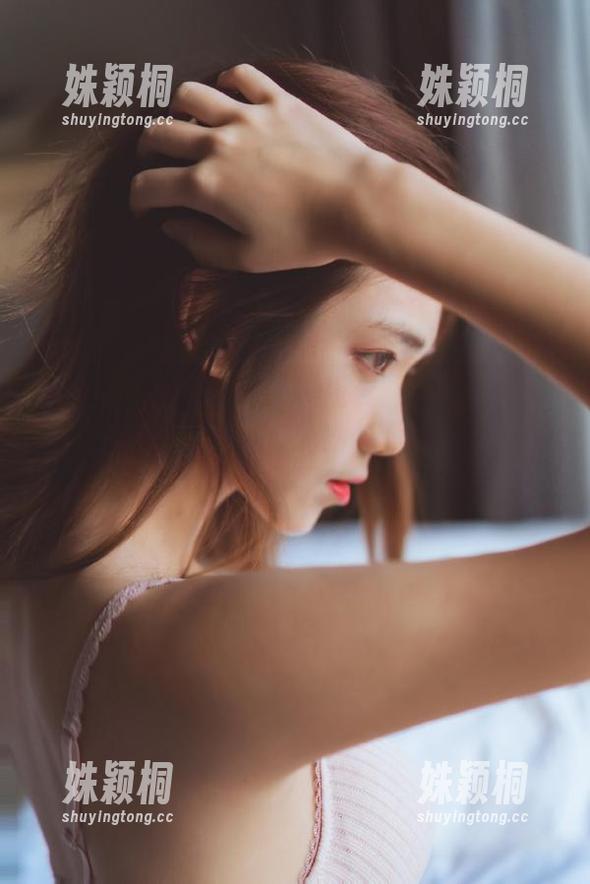 Xiuren秀人网 - 在美图与照片的交织中，发现养乐多DoDo少女的无限可能与独特风格