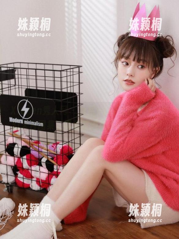 Xiuren秀人网 - 冷月yuer独家分享：梦幻天台图集，带你走进美丽的瞬息万变！