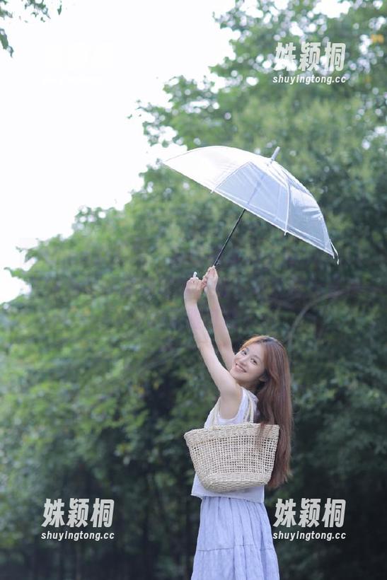 Xiuren秀人网 - 在线探索周于希Sandy模特合集的高清写真，感受她在摄影艺术中的无限可能！