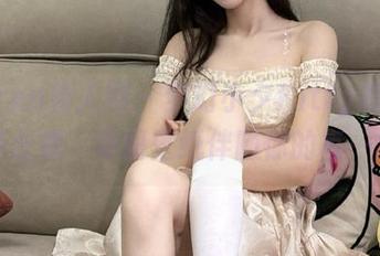Xiuren秀人网 – 梦幻小夕Kitty和服写真合集，华丽壁纸伴随你的每一刻