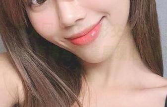 Xiuren秀人网 – 在光影交错中，张思允Nice的瑜伽高清写真集展现内心的宁静与力量