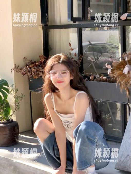 Xiuren秀人网 - 曦宝儿的高清修女美图，带你体验灵魂洗礼的独特旅程