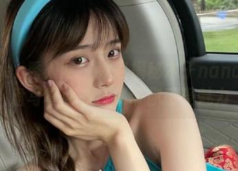 Xiuren秀人网 – 独家揭秘木子nana：网盘写真秘书合集带你感受魅力