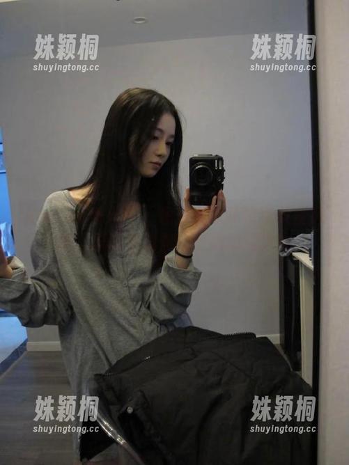 Xiuren秀人网 - 观看李可儿独特天使风格，原图启发你心中的创意之火