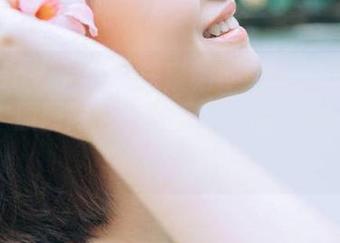 Xiuren秀人网 – 探索杨可可coco的美脚魅力，原图限时免费下载，点亮您的视觉体验之旅