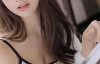 Xiuren秀人网 – 桃色奶酪新作更新，独特美腿写真美图带你领略不一样的风情！