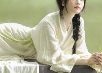 Xiuren秀人网 – 展现个性魅力：沈蜜桃miko丝袜写真图库中的独特风采