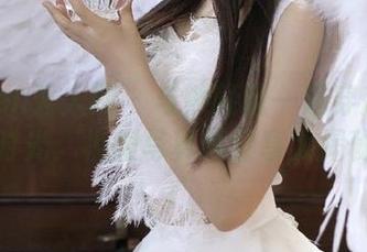 Xiuren秀人网 – 与熊晓晓一起穿越校园时光：校服写真集分享大揭秘
