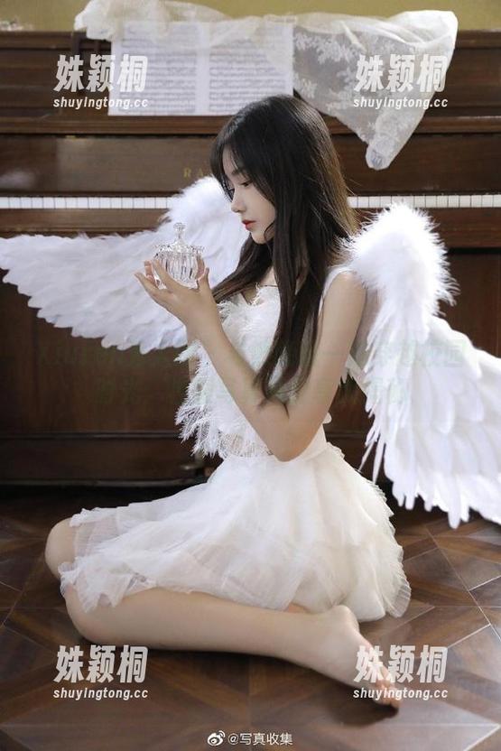 Xiuren秀人网-熊晓晓 Xiuren秀人网 - 与熊晓晓一起穿越校园时光:校服写真集分享大揭秘