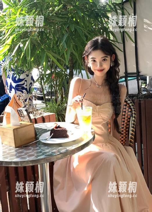 Xiuren秀人网 - 潜入无圣光的美七Mia世界，女孩们的写真故事一一揭晓！