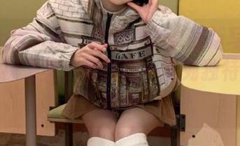 Xiuren秀人网 – 肉晴MINI最新写真作品集：网袜之美，尽在这一系列独特摄影作品中