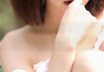 Xiuren秀人网 – 邹晶晶泳池写真作品集，高清细腻尽显青春活力