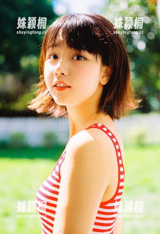 YouMi尤蜜荟-little贝壳 YouMi尤蜜荟 - little贝壳死库水写真美图精选:用幽默面对我的每一个瞬间