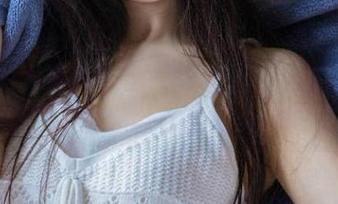 YouMi尤蜜荟 – 谁能抵挡心上可Flora泳装诱惑？下载原图体验绝美视觉盛宴！
