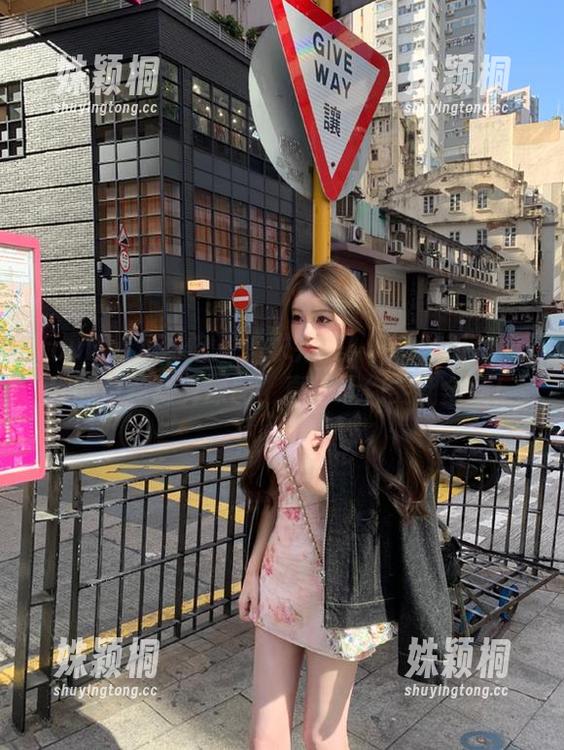 YouWu尤物馆 - 追求完美！FoxYini孟狐狸的白丝写真原图，真得让你笑翻全场！