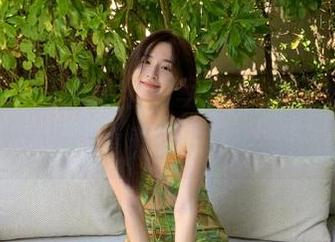 Yuka(유카)清纯全套写真，见证她灵动的青春岁月！