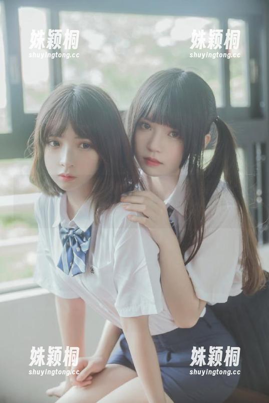 beautyleg - Nana双人作品美图分享，传递友谊与梦想的美好瞬间